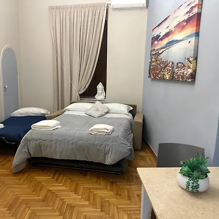 Portanova 6 Guest House-2